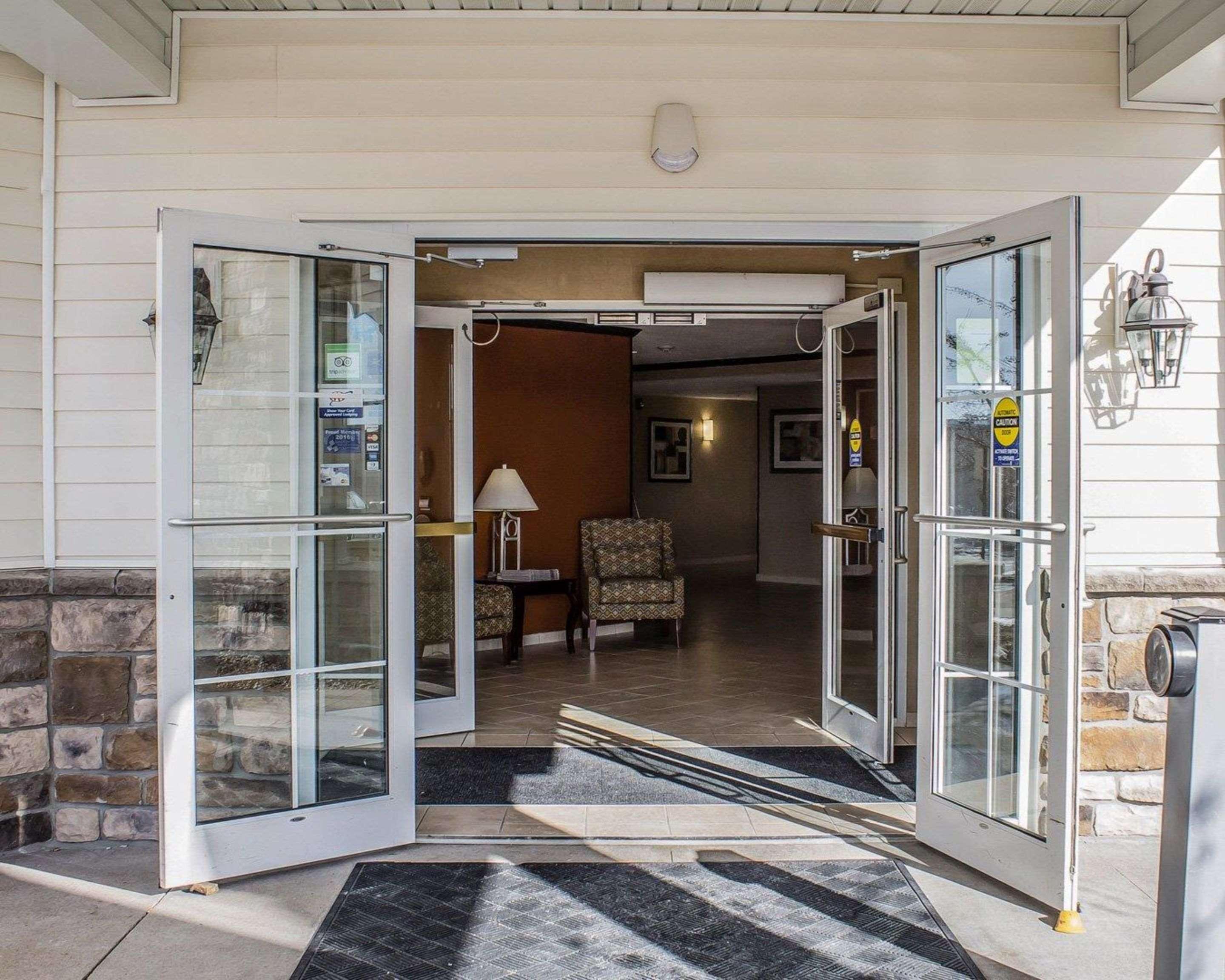 Mainstay Suites Coralville - Iowa City Exterior foto