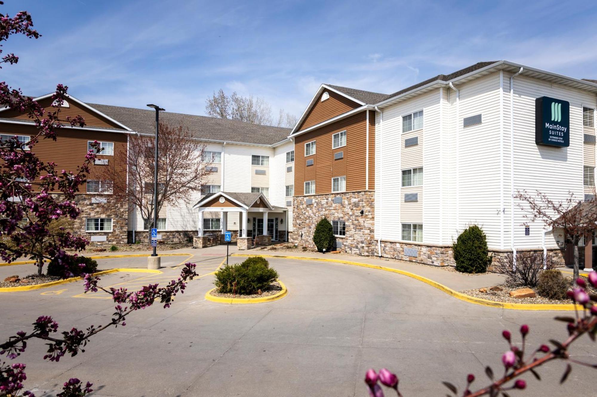 Mainstay Suites Coralville - Iowa City Exterior foto
