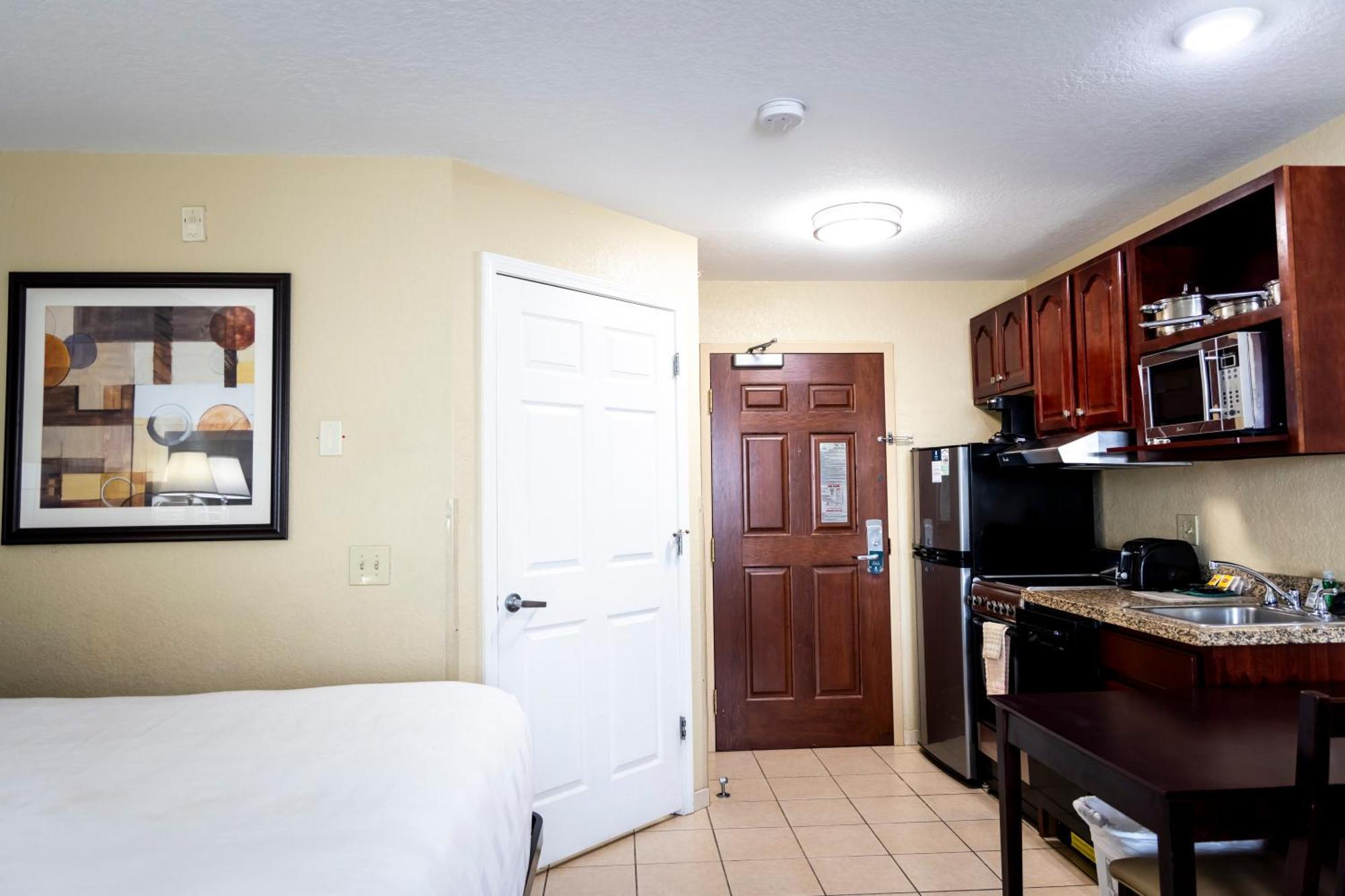 Mainstay Suites Coralville - Iowa City Exterior foto
