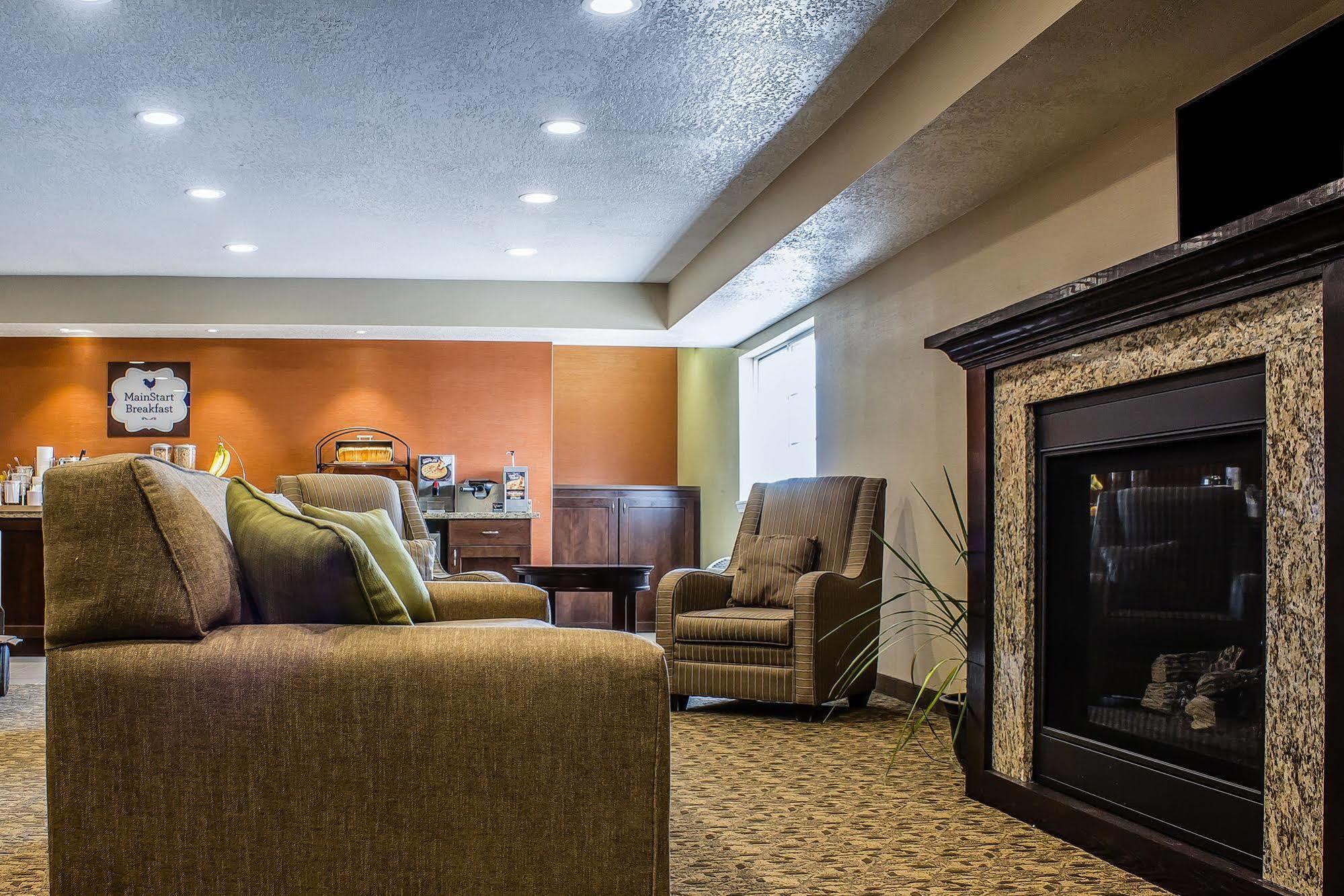 Mainstay Suites Coralville - Iowa City Exterior foto